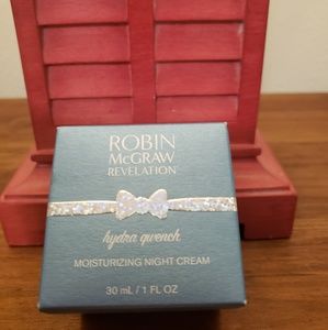 Robin Mcgraw moisturizing night cream